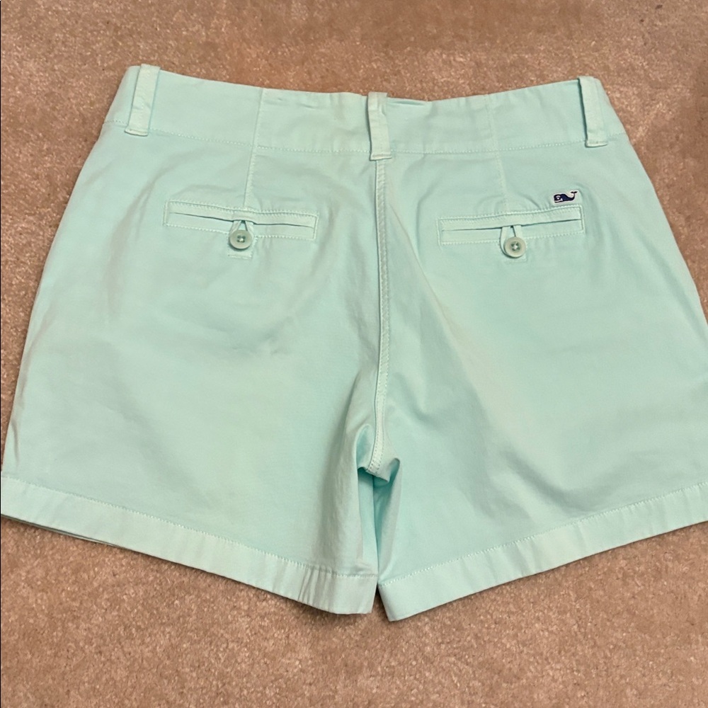Vineyard vines women’s shorts - Picture 5 of 7